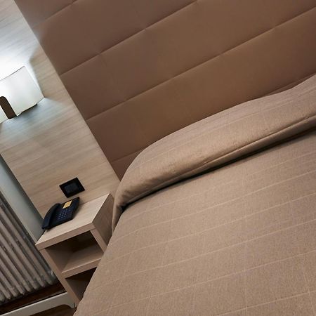 טורינו Hotel Galimberti מראה חיצוני תמונה