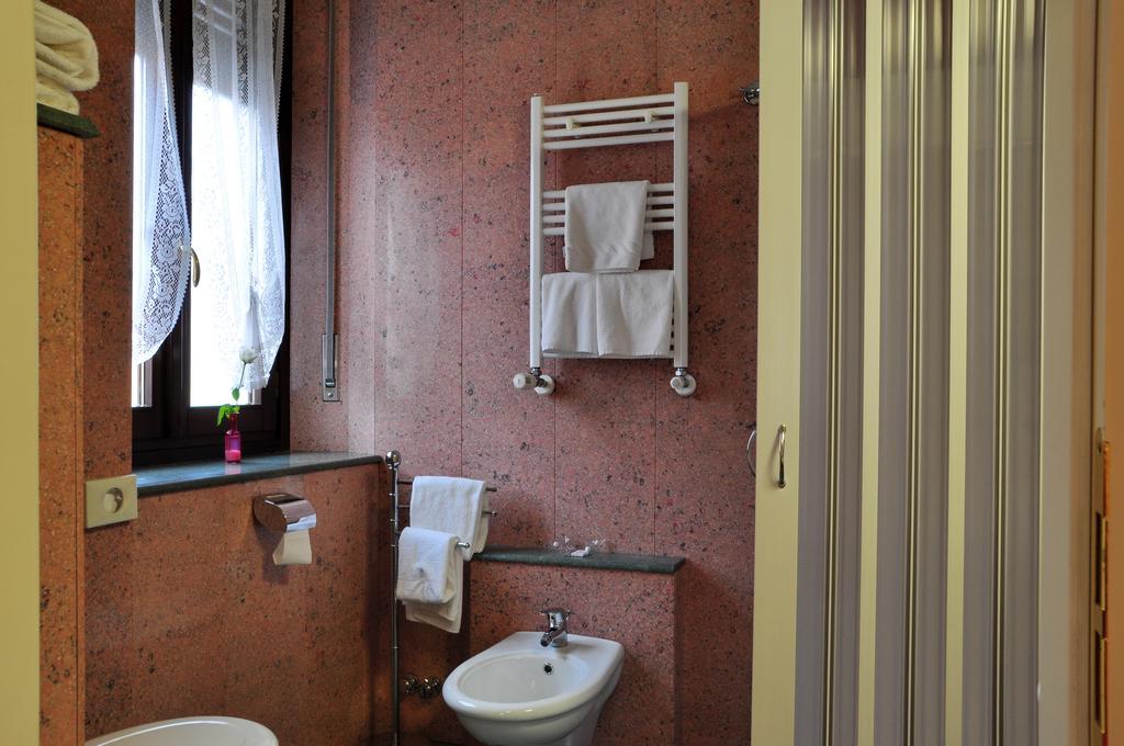 טורינו Hotel Galimberti מראה חיצוני תמונה